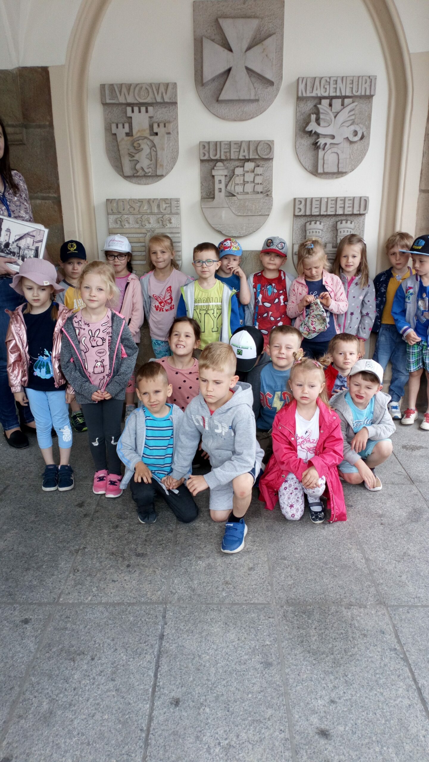 Wycieczka Do Muzeum Historii Miasta Rzeszowa Przedszkole Publiczne Nr